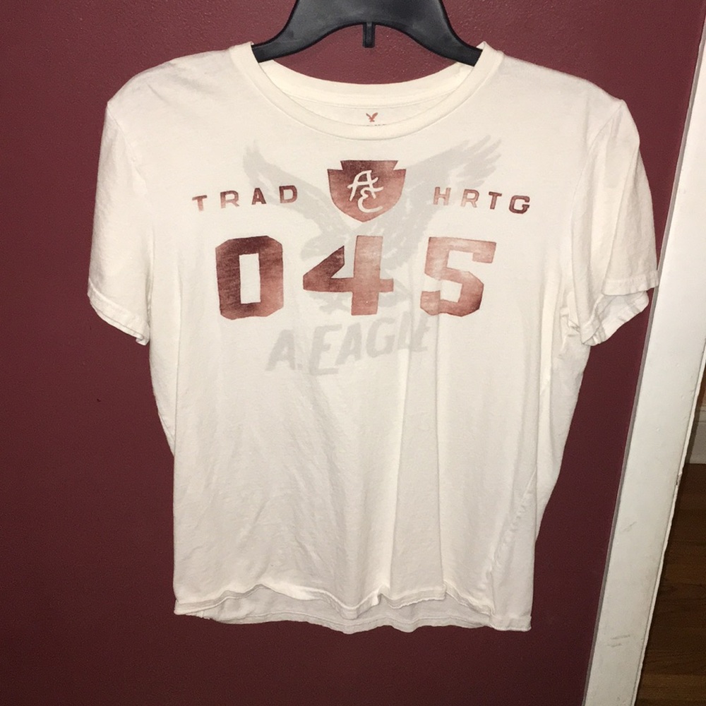 American Eagle Outfitters Athletic Fit Tee